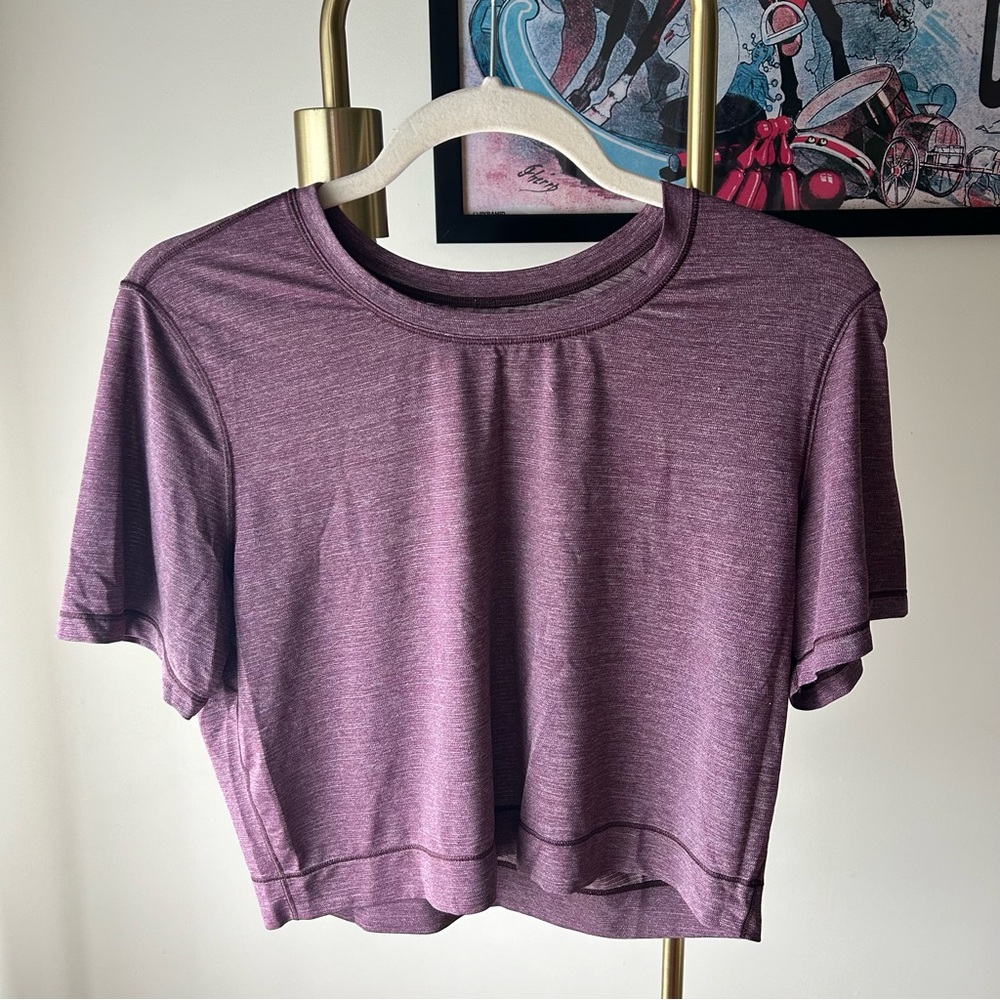 LULULEMON Cropped Active T-Shirt